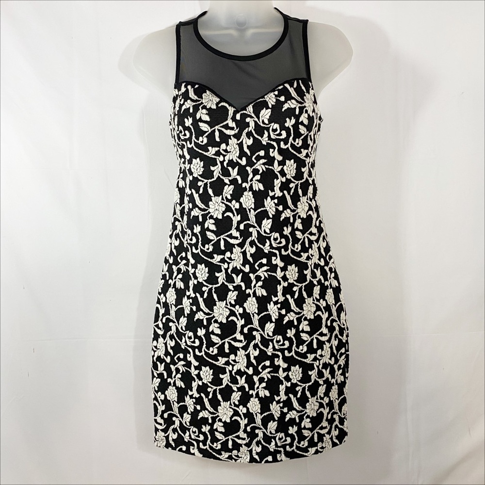 LUSH | Black-White Floral Print Bodycon Dress NWT